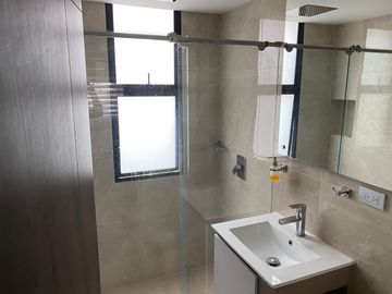 ALQUILO APARTAMENTO EN EL SECTOR CENTENARIO COD 8578932