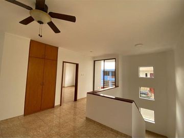 Casa De Venta En Manta Zona Sur Manabi VP