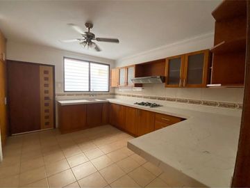 Casa De Venta En Manta Zona Sur Manabi VP