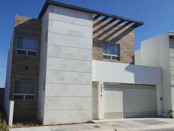 Casa en venta en Residencial La Escondida Saltillo Coahuila