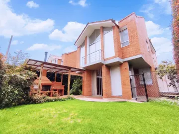 Arriendo casa campestre central