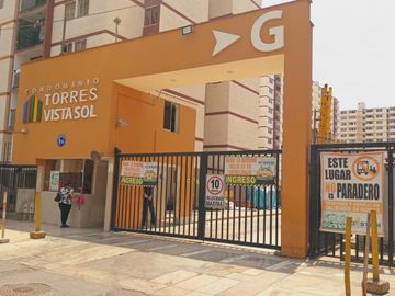 VENTA !! DPTO 3 DORM. 75m2 - CONDOMINIO CERRADO - COMAS