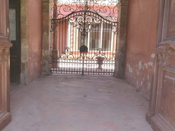 Casa en venta, en el Centro.