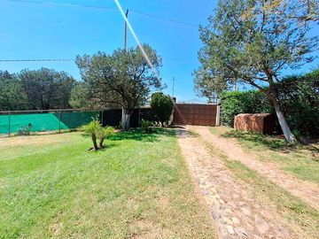 Hermosa Cabaña con Amplio Terreno y amenidades en Venta, en Huasca de Ocampo.