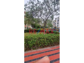 Vendo Departamento En El Cuarto Piso, Zona Exclusiva De Lima Cercado (Frente Al Mtc)
