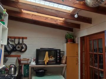 ¡Imperdible oportunidad en Colina! Hermosa Casa en Venta de 2 Pisos en Villa San Andrés 1