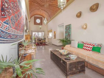 Casa Eve, en Zona Exclusiva