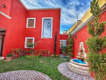 Casa Colorada: Privacidad y exclusividad en cada detalle