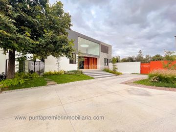 Reserva Real Casa de Lujo Venta Nueva Valle Real Zona Andares Puerta De Hierro