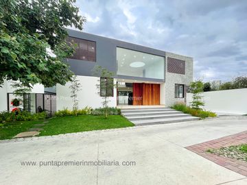Reserva Real Casa de Lujo Venta Nueva Valle Real Zona Andares Puerta De Hierro
