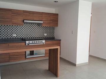 Últimos Departamentos nuevos en Conjunto Residencial Ágora  a 5 minutos de planta VW de 2 y 3 recamaras 2 autos, alberca y jardines desde $1,599,000