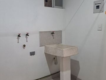 Últimos Departamentos nuevos en Conjunto Residencial Ágora  a 5 minutos de planta VW de 2 y 3 recamaras 2 autos, alberca y jardines desde $1,599,000