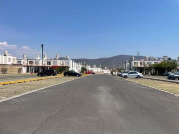 SE VENDE CASA EN RESIDENCIAL PIEDRA DE LUNA AYALA MORELOS