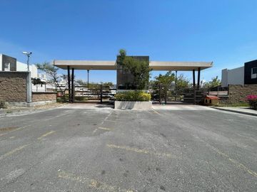 SE VENDE CASA EN RESIDENCIAL PIEDRA DE LUNA AYALA MORELOS