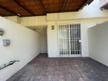 SE VENDE CASA EN RESIDENCIAL PIEDRA DE LUNA AYALA MORELOS