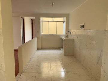 DEPARTAMENTO DE ESTRENO EN ZONA CENTRICA EN BREÑA