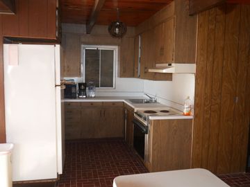 ¡Diamante en Bruto con Vista al Mar – Una Gran Oportunidad en San Antonio del Mar!