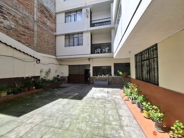 VENTA EDIFICIO RENTERO IBARRA ECUADOR