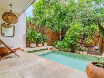 Vista verde garantizada! Exclusiva Propiedad de 2 recámaras con Jardín y Alberca en Luum Zama, Aldea Zama