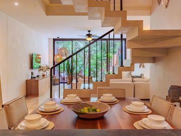 Vista verde garantizada! Exclusiva Propiedad de 2 recámaras con Jardín y Alberca en Luum Zama, Aldea Zama