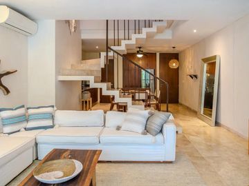 Vista verde garantizada! Exclusiva Propiedad de 2 recámaras con Jardín y Alberca en Luum Zama, Aldea Zama