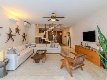 Vista verde garantizada! Exclusiva Propiedad de 2 recámaras con Jardín y Alberca en Luum Zama, Aldea Zama