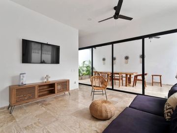 Moderno Townhouse de 3 Recámaras en la Mejor Zona de La Veleta