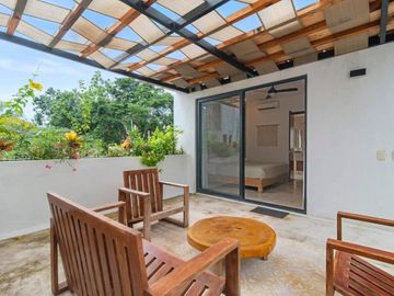 Moderno Townhouse de 3 Recámaras en la Mejor Zona de La Veleta
