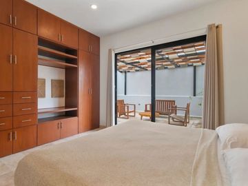 Moderno Townhouse de 3 Recámaras en la Mejor Zona de La Veleta
