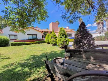 Casa en Tequisquiapan, Fracc privado, Terreno 2,500 m2 ¡Solo para privilegiados!