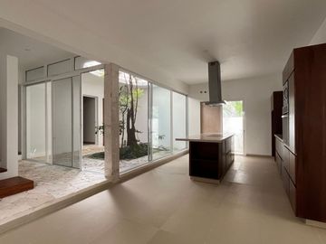 Casa con alberca privada y terraza en venta, Mayakoba, Playa del Carmen