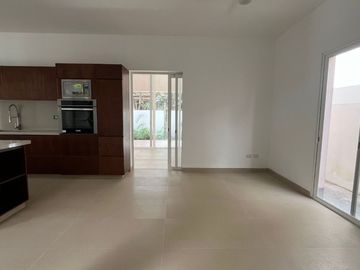 Casa con alberca privada y terraza en venta, Mayakoba, Playa del Carmen