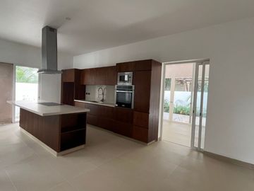 Casa con alberca privada y terraza en venta, Mayakoba, Playa del Carmen