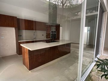 Casa con alberca privada y terraza en venta, Mayakoba, Playa del Carmen