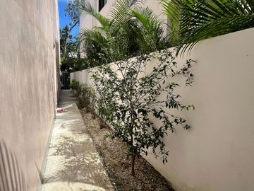 Casa con alberca privada y terraza en venta, Mayakoba, Playa del Carmen