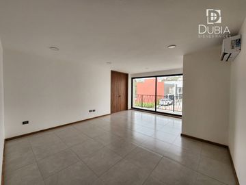 Zona Animas, nueva, 3 recamaras con baño, jardín, área de juegos, roof garden