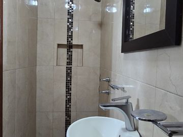 CASA EN VENTA EN SLP, COL TEQUIS