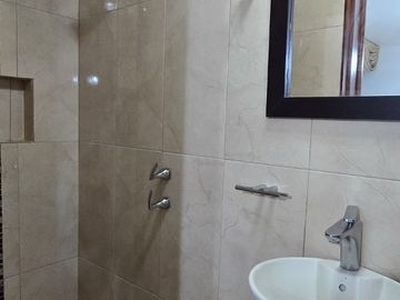 CASA EN VENTA EN SLP, COL TEQUIS