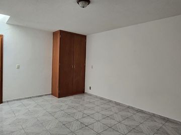 CASA EN VENTA EN SLP, COL TEQUIS