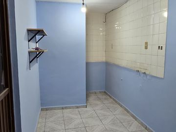 CASA EN VENTA EN SLP, COL TEQUIS