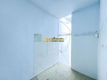 Dijual Villa Siap Huni di Komplek De Casa Villa Jalan Asrama - Ringroad