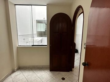 Venta de Departamento con Aires en Azotea | Barranco – $215,000 ✨🌿