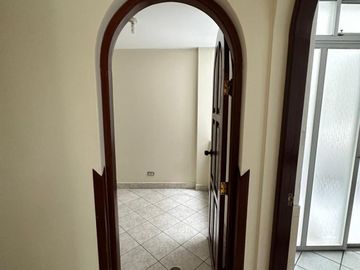 Venta de Departamento con Aires en Azotea | Barranco – $215,000 ✨🌿