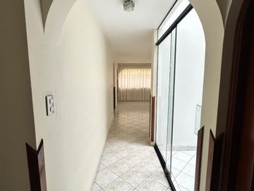 Venta de Departamento con Aires en Azotea | Barranco – $215,000 ✨🌿