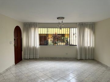 Venta de Departamento con Aires en Azotea | Barranco – $215,000 ✨🌿