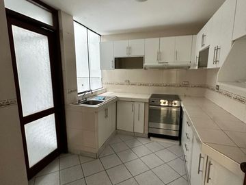 Venta de Departamento con Aires en Azotea | Barranco – $215,000 ✨🌿