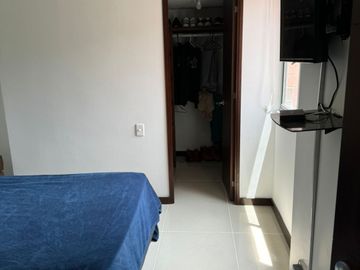 Vendo apartamento en calasanz parte alta con excelente panoramica