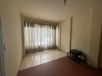 VENTA DE CASA COMERCIAL EN EL CANEY, SOBRE LA AVENIDA SIMÓN BOLIVAR