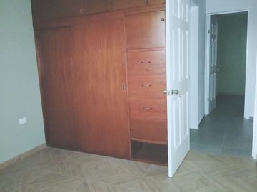 Linda casa nueva en venta cerca del colegio Benavente y Periférico tres niveles, tres recamaras 3 baños 3 autos $2,000,000