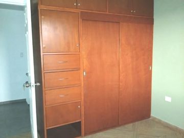 Linda casa nueva en venta cerca del colegio Benavente y Periférico tres niveles, tres recamaras 3 baños 3 autos $2,000,000